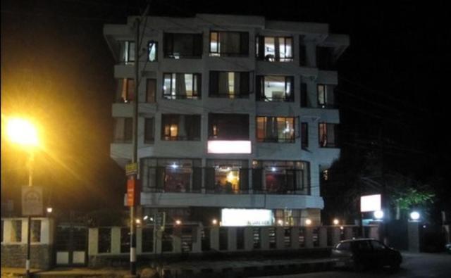 Hotel Imperial Lake View Srīnagar Exterior foto