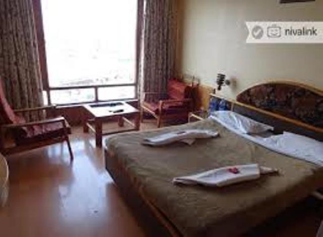 Hotel Imperial Lake View Srīnagar Exterior foto